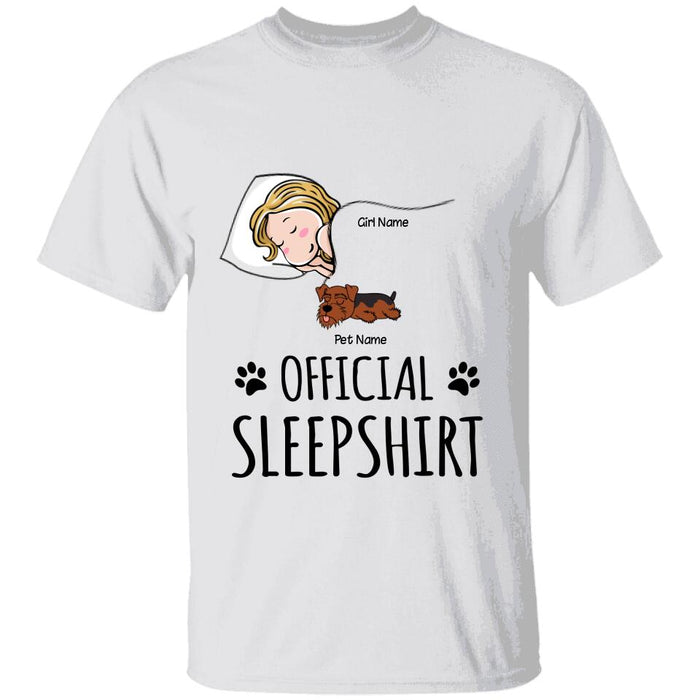 Funny Dog Mom Sleeps With Her Dogs Personalized T-Shirt TS-PT1314