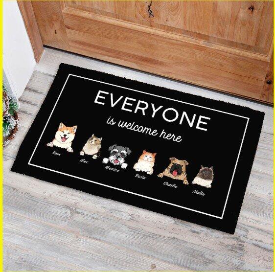 " Everyone is welcome here" cat and dog personalized doormat DM-TR04