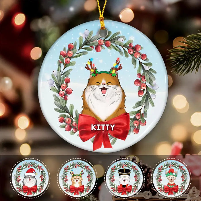 Cats Christmas Wreath Bow Personalized Circle Ornament O-NB2024