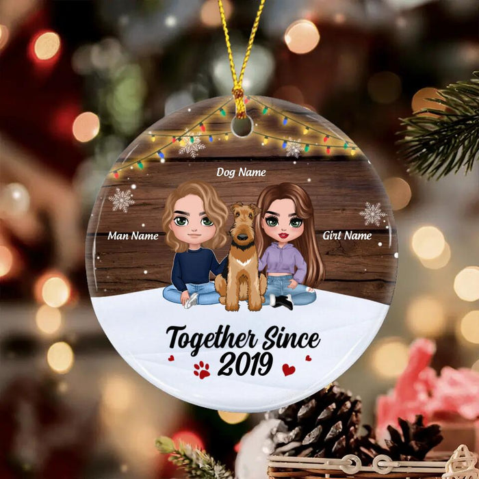 Doll Couple & The Dog Personalized Circle Ornament O-NB2017